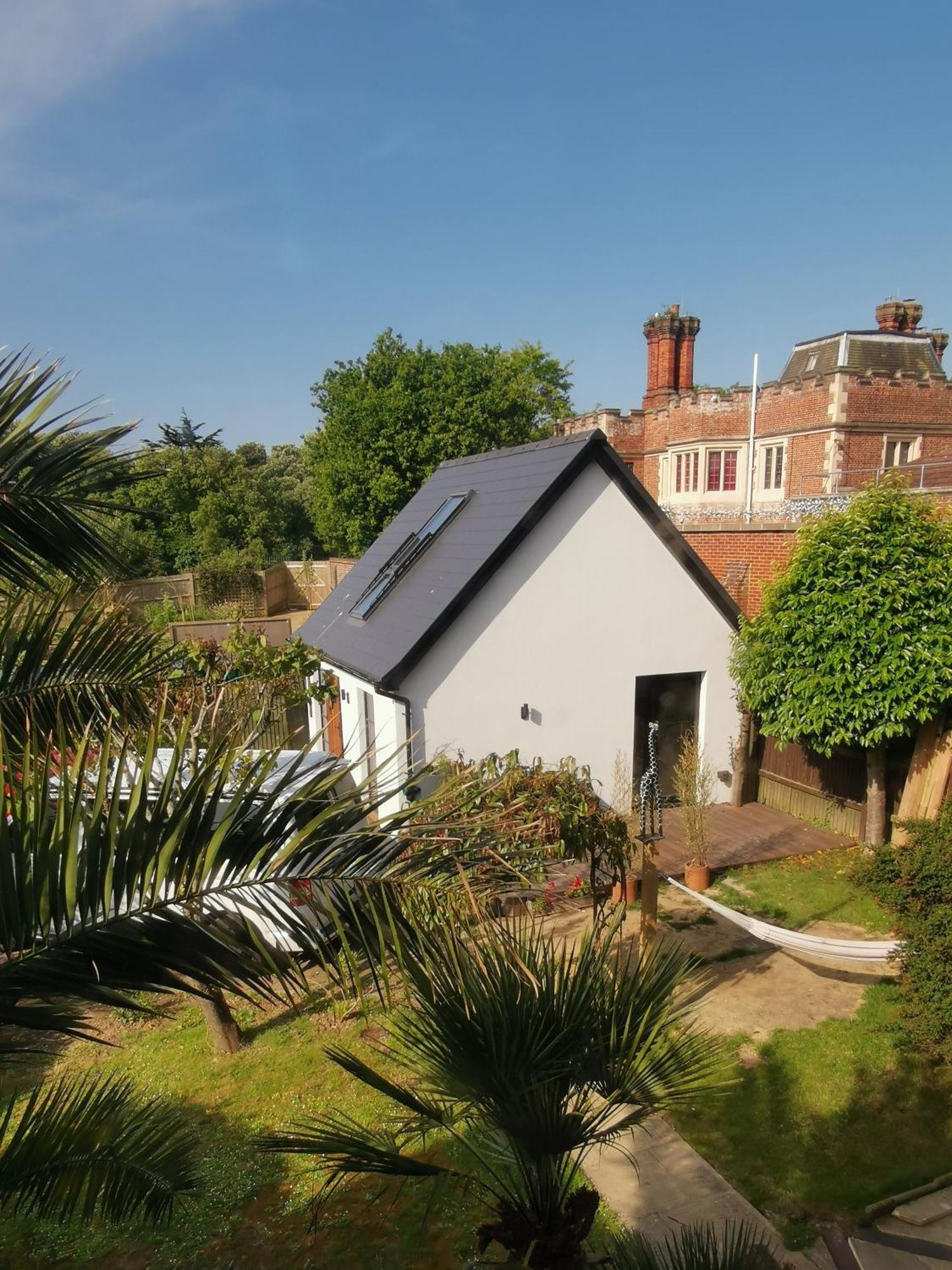 Hastings Casita, 'Little House' Self Contained Garden Lodge, Close To Town And Seafront Экстерьер фото